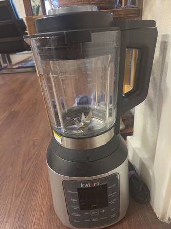 Instant Ace Nova blender 1