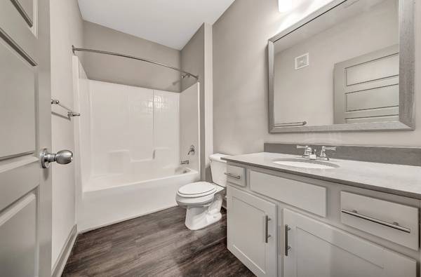 $1,417 / 2br - 974ft2 - 6 month, 2 Beds, 1 Bath Apartment (Morrisville)63968070750083121