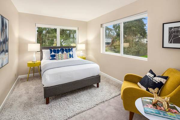 $2,500 / 2br - 1400ft2 - $2500/mes 2b1.5b 1400 pies cuadrados unidad (Shoreline)63612019720065122