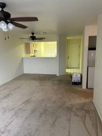 $1,300 / 2br - 990ft2 - Laughlin, NV Condo (Layghlin)63618517646465121