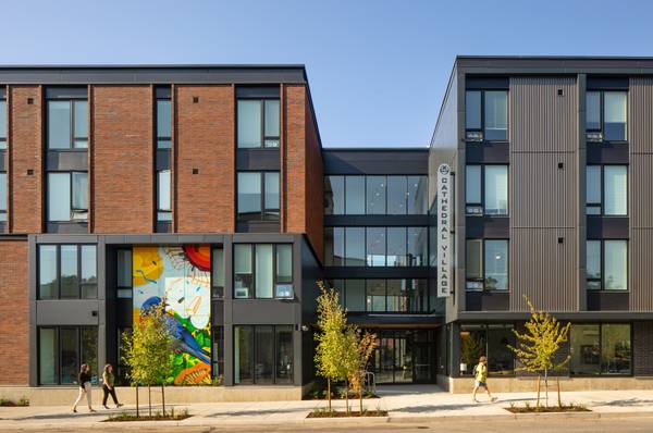 $1,263 / 1 dormitorio - 500 pies² - 1 dormitorio, ubicado en Portland, ascensor (6520 N Salem Ave, Portland, OR)63777227390467122