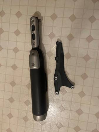 Yamaha bolt stock slip on 2017 1