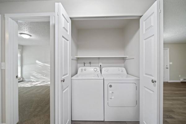 $1.895 / 2 habitaciones - 800 pies² - Reserva tu nuevo hogar, lavadora/secadora en la unidad, estacionamiento cubierto, almacenamiento63408953647745124