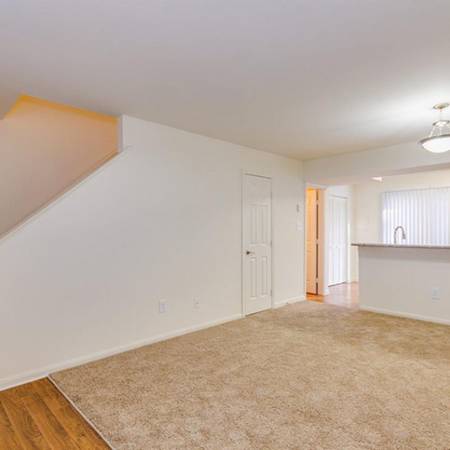 $1,629 / 1br - 769ft2 - Playground, 1 bedroom, In Ashland (204 Kings Arms Street, Ashland, VA)64027110953602123