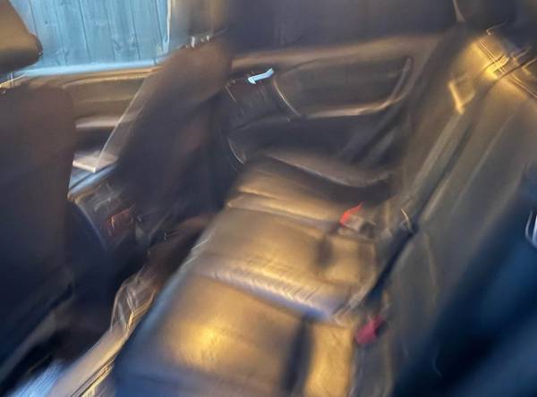 2005 Mercedes ML350 (OFERTAS) - $1,900 (Nueva Orleans)63624863888771123