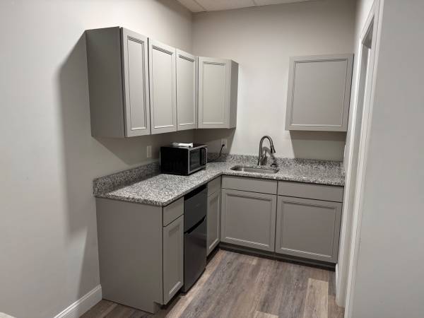 $300 / 1br - Room for rent 300.00 a week all utilities included (Quakertown)64010162513794120