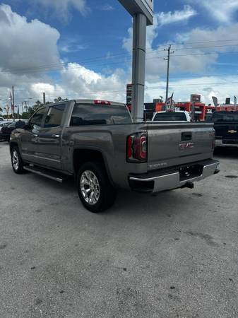 2019 GMC SIERRA - $21 (Miami)63470232004483123
