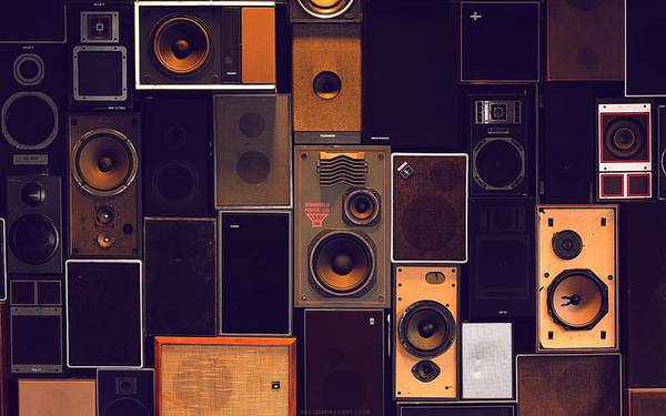 WANTED Vintage stereo speakers 1