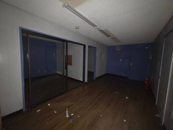 $1,000 / 350ft2 - Hayward Office/Retail Space for Lease (hayward / castro valley)64000588806786124