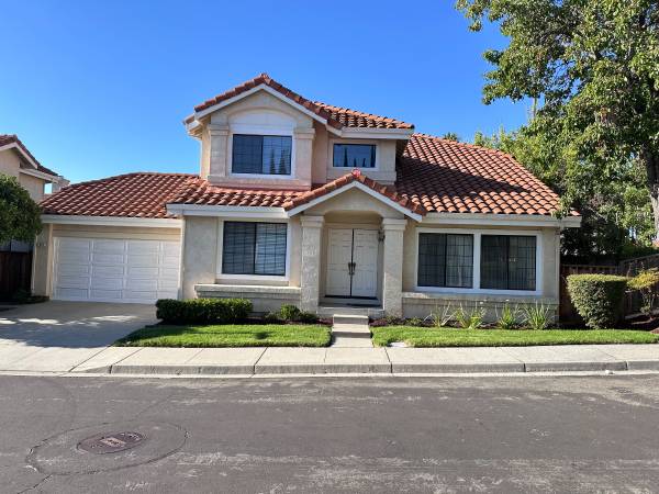 $4,800 / 4br - 1800ft2 - Casa de 2 pisos, 4 habitaciones, 3 baños en alquiler en Mission San Jose (fremont / union city / newark)63868037956483121