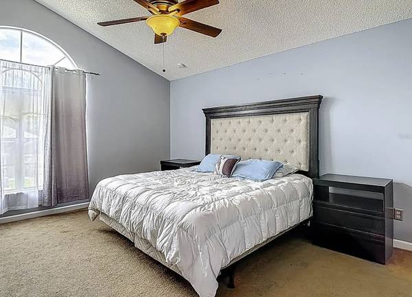 $760 / 1br - searching someone to replace the other room (W Ohio St, Chicago, IL)63918533441794120