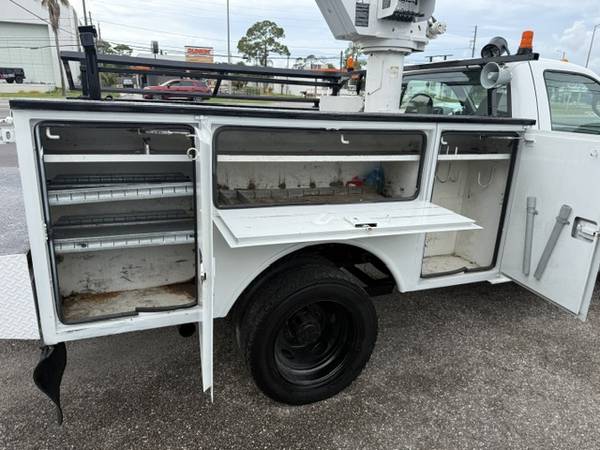 2002 Ford F550 4X4 V8 - Photo 10