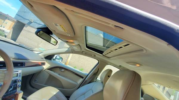 2007 VOLVO S80 V6 LE Fully Loaded leather Sunroof Exc Cond - $3,450 (Elmwood pk)63517398914435121