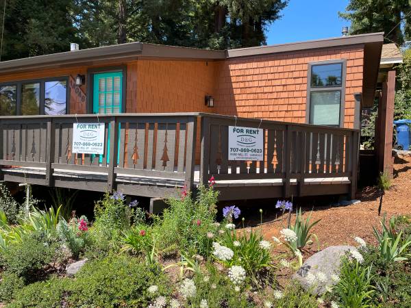 $2,400 / 2br - 900ft2 - Upgraded Modular home, primary  ensuite, walk to Guerneville (russian river)63880131089537120