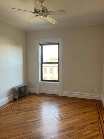 $3,600 / 2br - Restored 2BR in Landmark Brownstone, Bed-Stuy (No Fee)63788646571777123