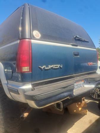 Classic GMC Yukon 1993 with Lift kit - $4,500 (san jose west)63469635007361121