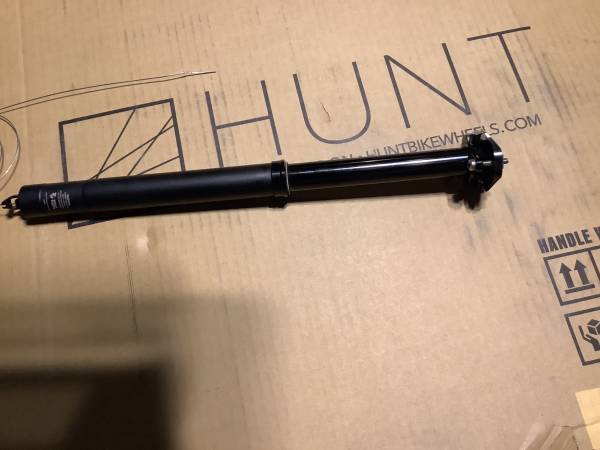 Wolftooth Revolve 160 dropper post 1