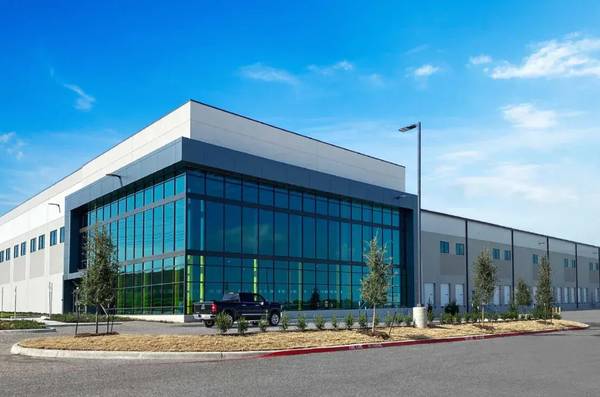 Flexible Office Space at Cubework Roanoke 1