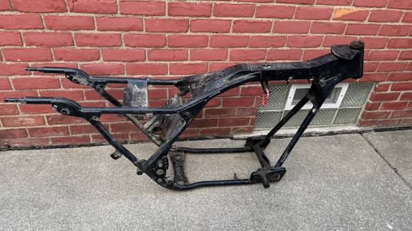 1994 Harley FLHT/FLT Frame 1