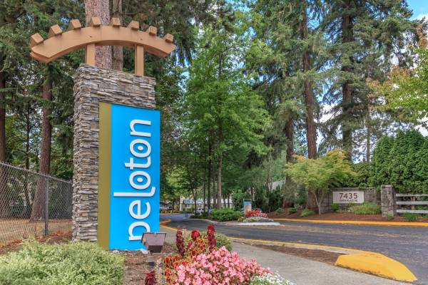 $2,065 / 1br - 708ft2 - **4 WEEKS OFF**1br - 708ft^1 - #H148-Updated & Spacious 1BD/1BA (Redmond)63929301025538120