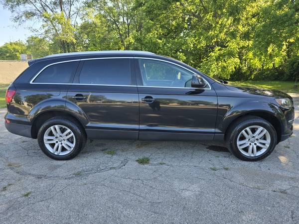 2009 AUDI Q7 - $5,999 (ZION ILLINOIS)63618850142849123