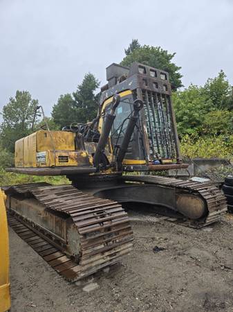 Komatsu Excavator 1