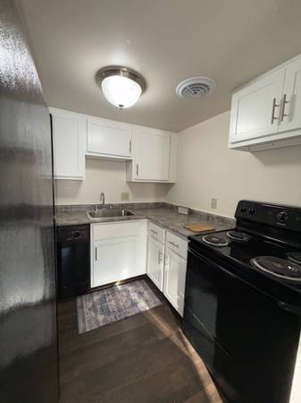 $1,425 / 2br - 980ft2 - Where Home Meets Happiness!!! $60 Off For The First 12 Months! (Fairfield)63974475127939123