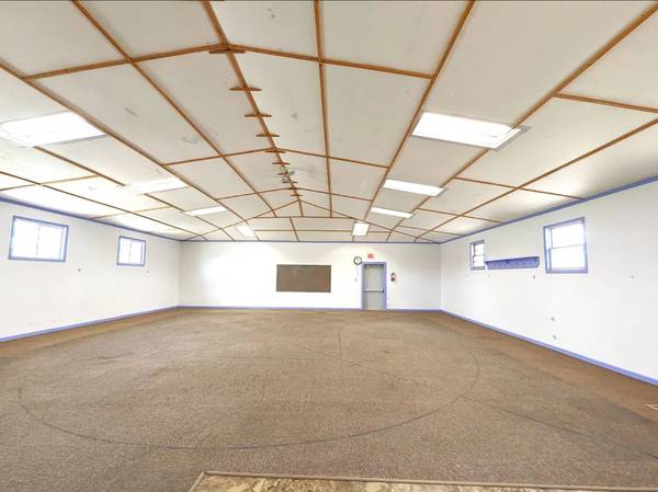 $375,000 / 3br - 4642ft2 - House your startup/data center for $375k & only 12¢ per kilowatt hour (SOMA / south beach)63813639630337121