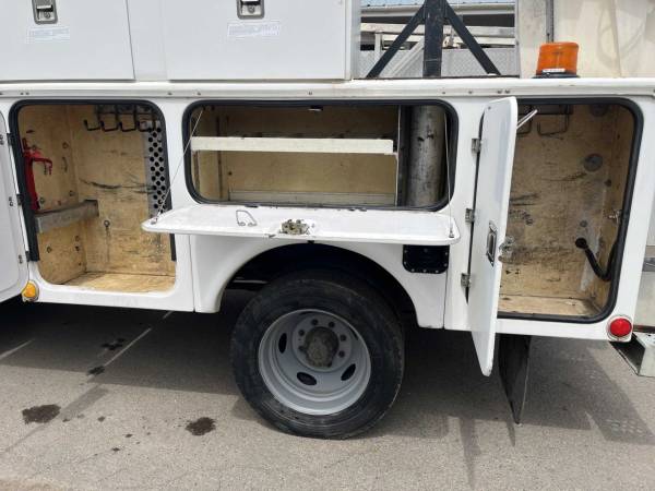 2000 Ford F450 - Photo 11