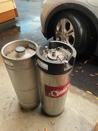 Two 1/4 barrel beer quarter kegs - corny - sankey Drake’s Brew Rhino 1