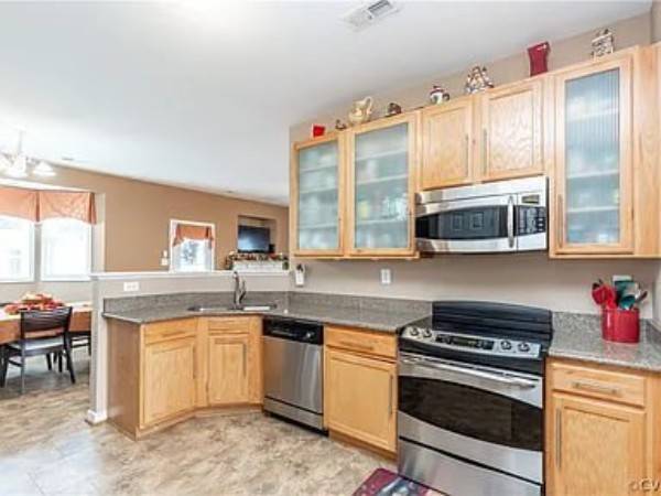 $1,750 / 2br - 1287ft2 - ///2BD Edwardian Condo en San Francisco, CA Polk Gulch/Nob Hill/// (Pacific Heights)63879904948355120