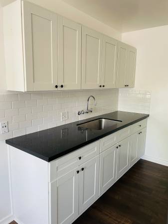 $2,195 / 1br - *ENORMOUS AND GORGEOUS 1 BEDROOM AVAILABLE NOW! WALK-INS ACCEPTED (PASADENA, ALTADENA, OLDTOWN PASADENA, ROSE BOWL)63774527432579123