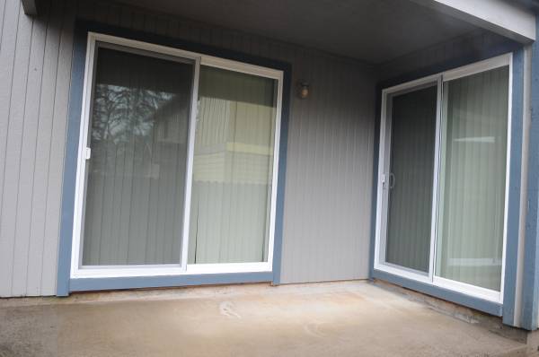 $1,495 / 2br - Tranquilo, privado, garaje/cobertizo/patio trasero, excelente zona sur de Salem (Salem)63660412864129123