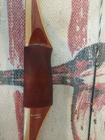 Howard Hill longbow 1