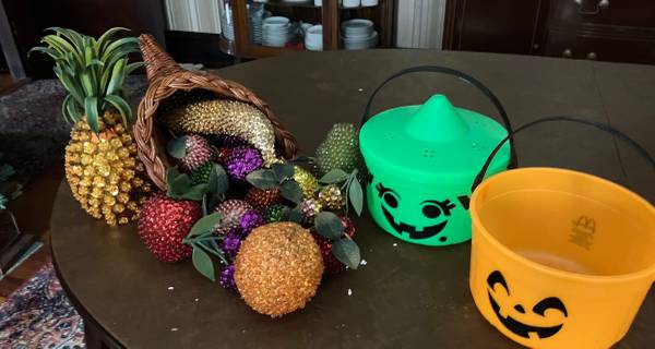 Corn of Copia (Horn of Plenty) 1