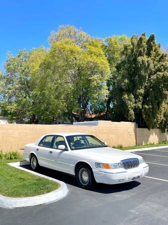 1998 Mercury Grand Marquis LS – Solo 76 mil km. ¡Cambia! - $5.900 (Alameda)63438534192385126