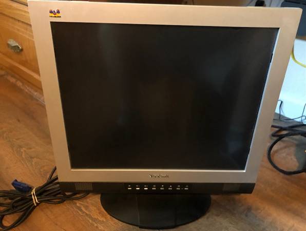 View Sonic Computer Monitor 1