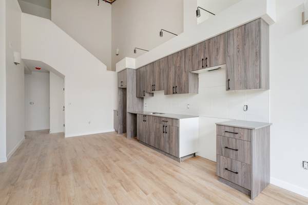 Unique units in the 6th floor (1 bed & 2 bath + loft) 1