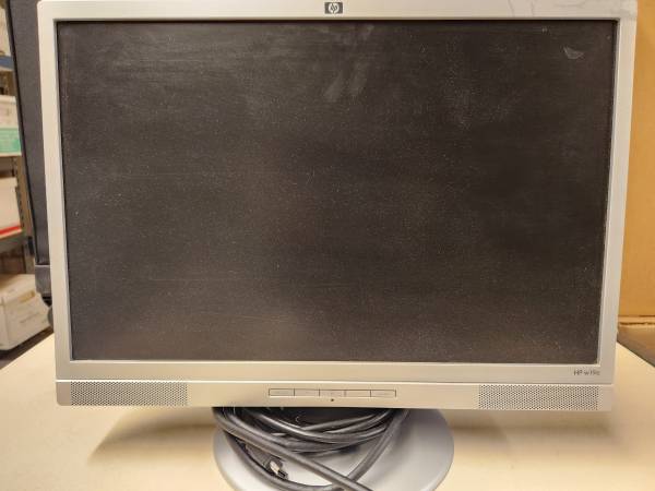 HP Computer Screen w19e 1