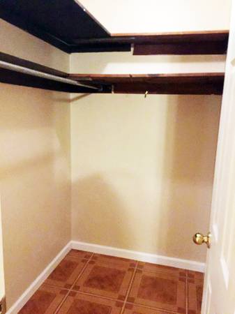 $550 Port St Lucie Room For Rent    $550 a Month (Port St Lucie)63838120878849122