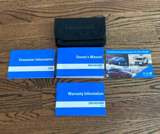 *OEM Honda Accord Hybrid Owners Manual Set/Case FOR SALE! 1