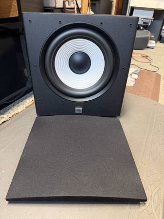 JBL Stage A100P 10" 300 Watts Powered Subwoofer; Tested Like New 1
