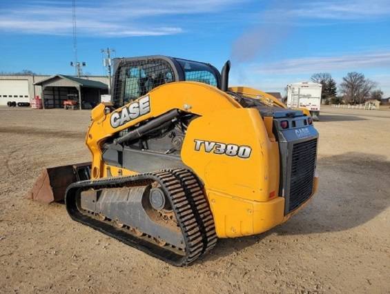 tfyundz2015 CASE TV380 1