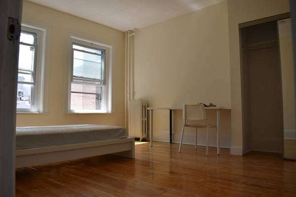 $1,125 / 1br - 120ft2 - Room rental: 16 Glenville Ave, Unit 2, Allston MA (one room) (Allston)63996403214979124