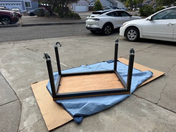 Custom rolling Tables heavy duty wheels 1