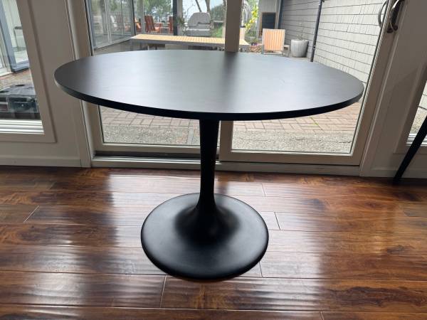 Ikea Docksta Round Wood Table 40.5 inch diameter 1