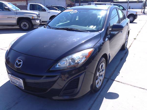Sedán Deportivo Mazda 3 2011 - $4,995 (brentwood / oakley)63624038409987121