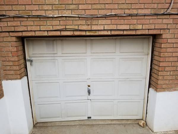 $550 / 450ft2 - EXCELLENT TWO CAR PRIVATE GARAGE FOR PARKING/STORAGE VERY PRIVATE (CANARSIE BROOKLYN)63788505384963122
