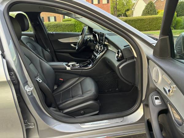 2015 Mercedes C300, 62k Miles, Clean Title, 0 Accidents, Great Price!! - $15,600 (Charlotte NC)63613476250113124