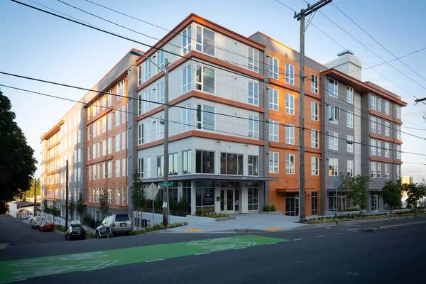 $1,395 / 1br - 542ft2 - The lifestyle you've been dreaming of: Explore our 1 BR. (Seattle)63852483639425120